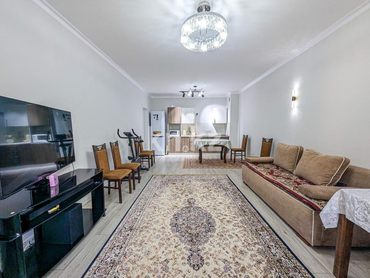 Продажа 2-комнатной квартиры, 64 м² в Алматы