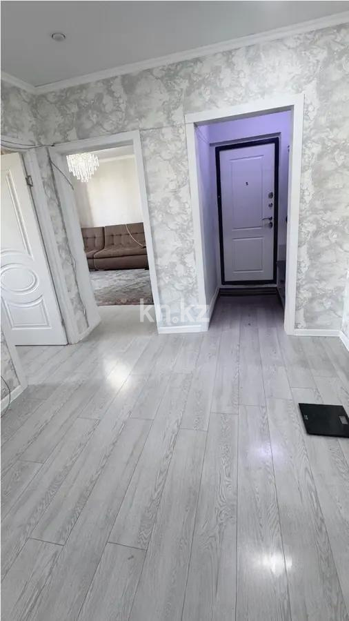 Продажа 4-комнатной квартиры, 84 м², мкр-н Голубые Пруды, дом  13 в Караганде - фото 9