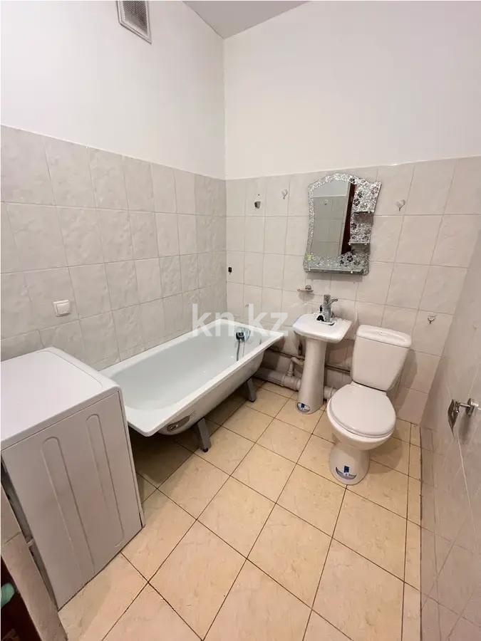 Продажа 1-комнатной квартиры, 47 м² в Алматы - фото 4