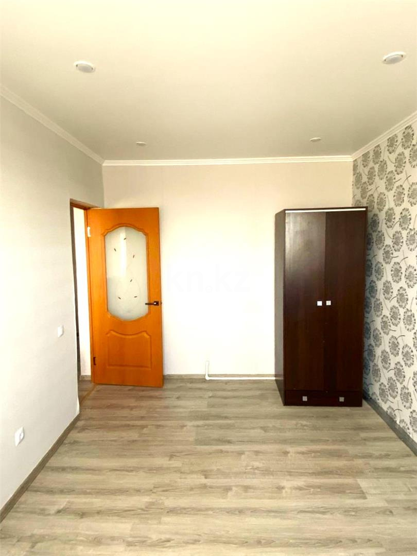 Продажа 3-комнатной квартиры, 65 м², ул. Стахановская, дом  24 в Караганде - фото 5