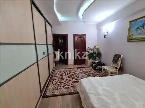 Продажа 4-комнатной квартиры, 163 м², ул. Курмангазы, дом  143 в Алматы - фото 3