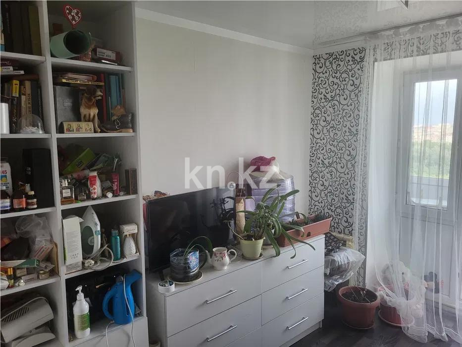 Продажа 3-комнатной квартиры, 55 м², ул. 6-й мик-н, дом  58 в Темиртау - фото 5