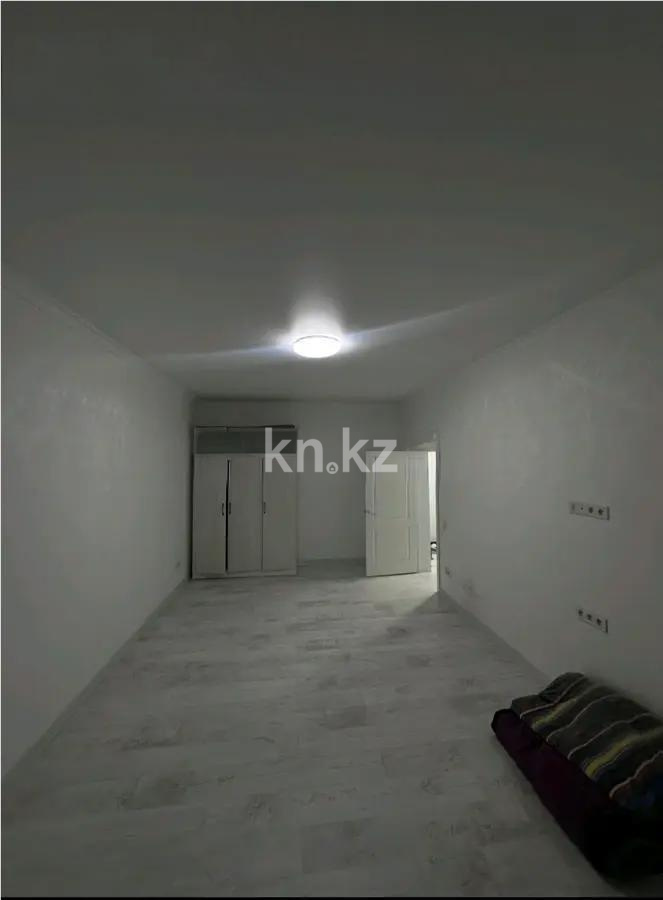 Продажа 1-комнатной квартиры, 44 м², ул. К. Шарипова, дом  206/9 в Алматы - фото 2