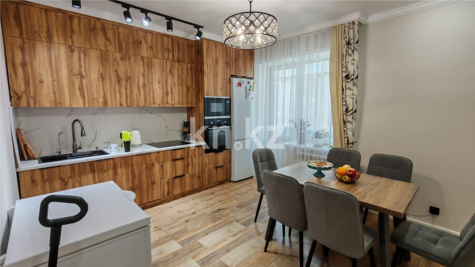 Продажа 3-комнатной квартиры, 97 м², ул. Букетова в Караганде - фото 11