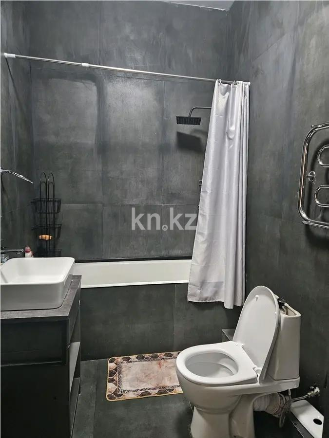 Продажа 2-комнатной квартиры, 75 м² в Алматы - фото 4