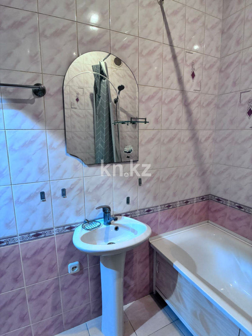 Продажа 1-комнатной квартиры, 35 м² в Караганде - фото 8