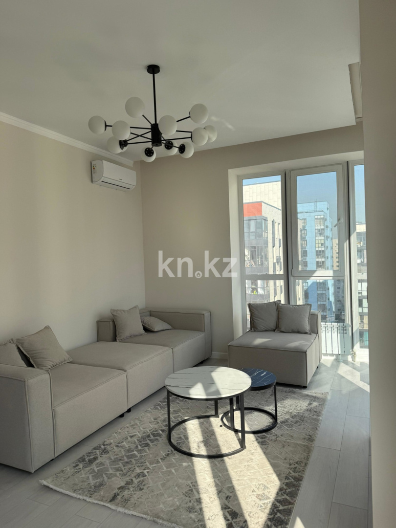 Продажа 3-комнатной квартиры, 80 м², пр. Абая в Алматы - фото 2