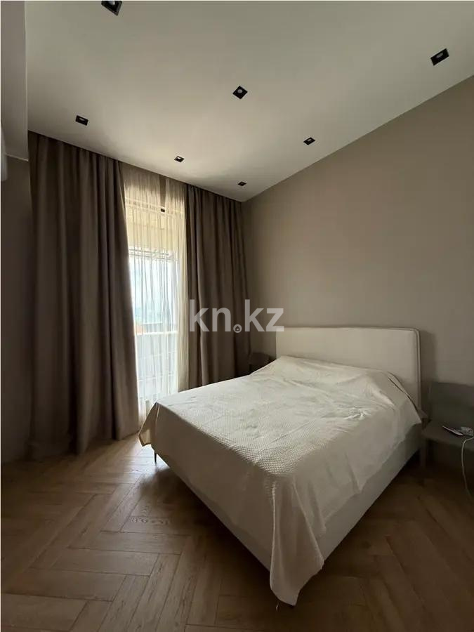 Продажа 4-комнатной квартиры, 164 м², ул. Бельгера, дом  50а в Алматы - фото 2