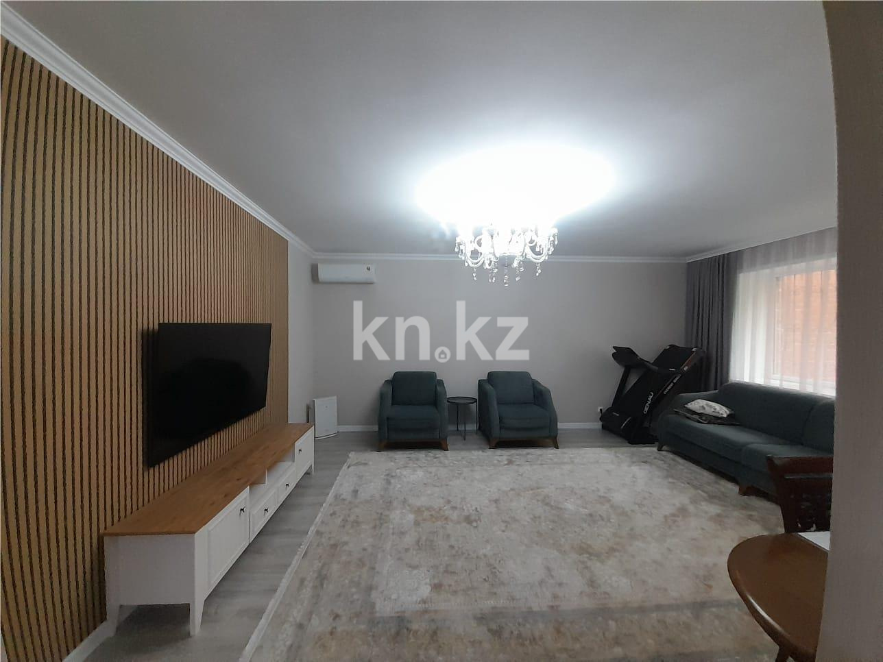Продажа 3-комнатной квартиры, 99.6 м², ул. Сейфуллина в Астане
