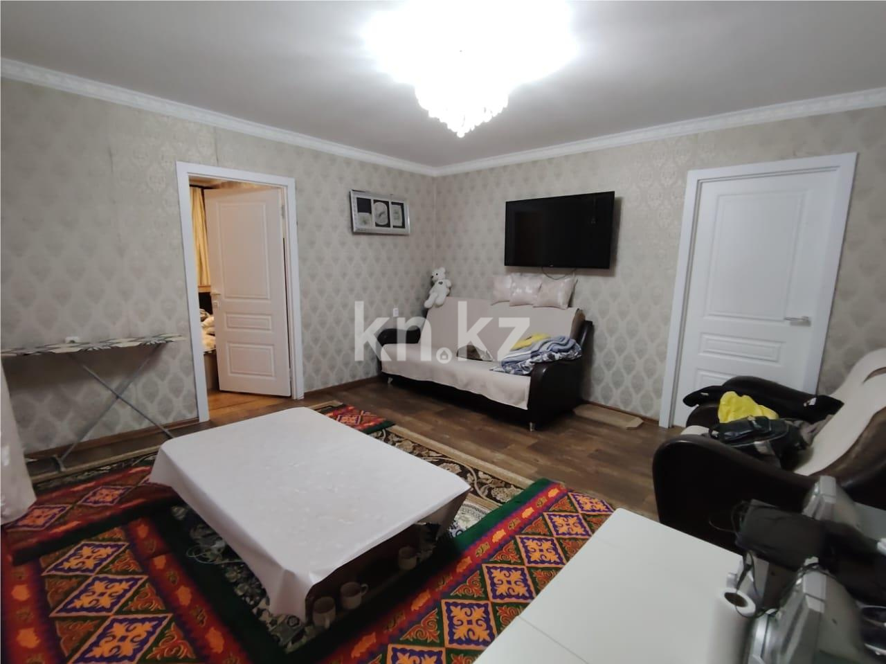 Продажа 3-комнатной квартиры, 53 м², ул. 6-й мик-н, дом  28 в Темиртау - фото 6