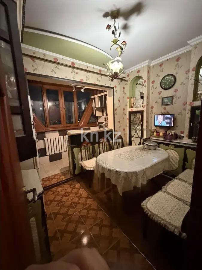 Продажа 2-комнатной квартиры, 52.4 м² в Алматы - фото 3