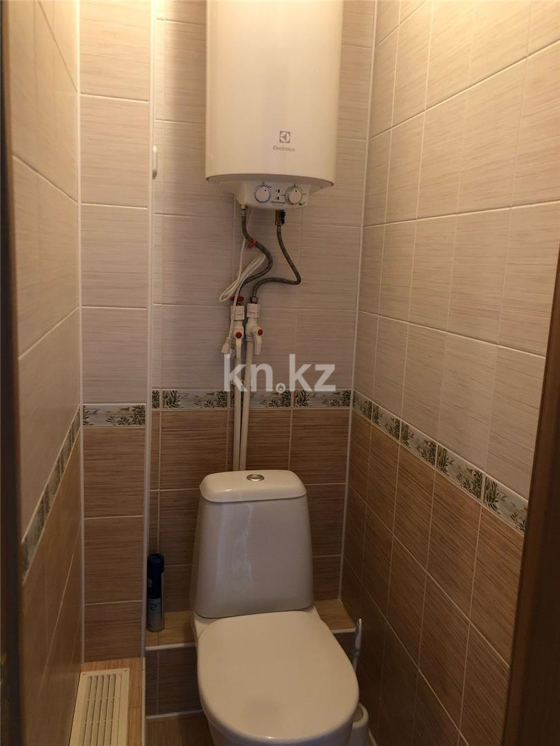 Продажа 4-комнатной квартиры, 76 м², ул. Карла Маркса, дом  7 в Караганде - фото 14