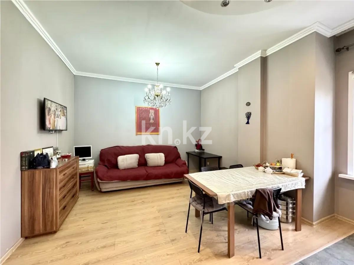 Продажа 3-комнатной квартиры, 92 м², пр. Кабанбай батыра, дом  13 в Астане