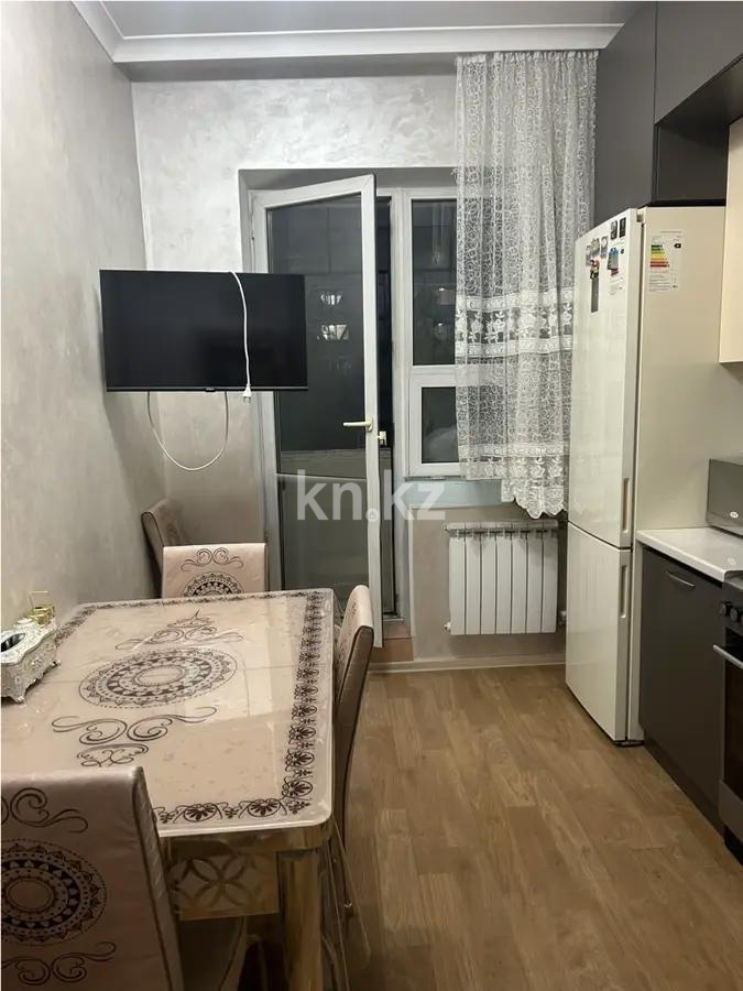 Продажа 2-комнатной квартиры, 55 м², ул. Тургута Озала, дом  65 в Алматы - фото 3