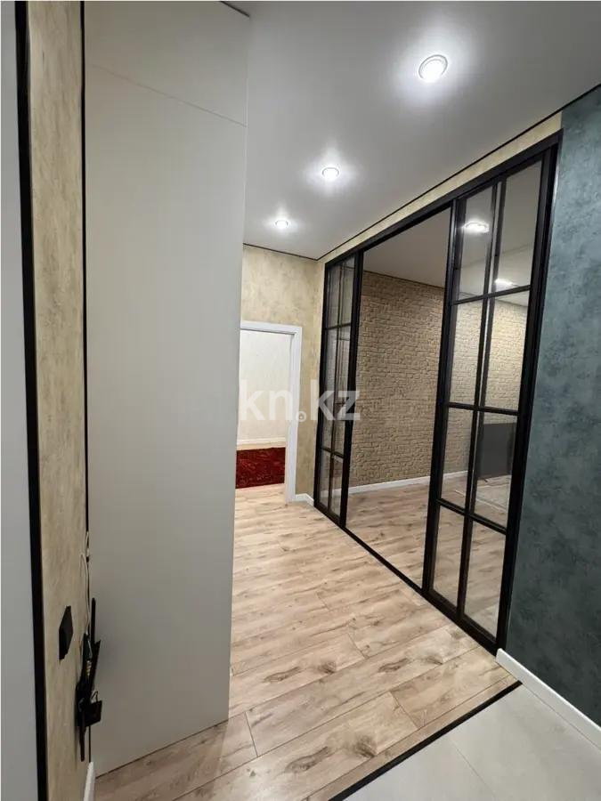 Продажа 2-комнатной квартиры, 72 м², пр. Райымбека, дом  348/1 в Алматы - фото 4