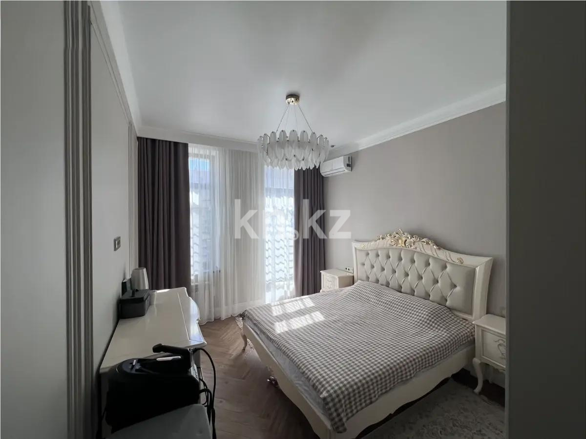 Продажа 3-комнатной квартиры, 102.5 м², ул. Аманжолова, дом  22а в Астане - фото 2