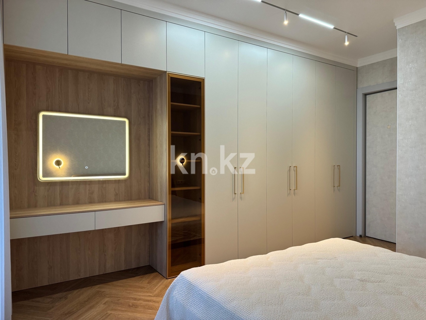 Продажа 3-комнатной квартиры, 104.6 м² в Астане - фото 4