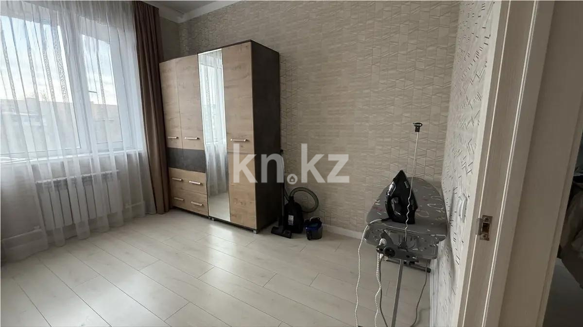 Продажа 3-комнатной квартиры, 67 м², ул. Дюсембекова, дом  44/2 в Караганде - фото 2