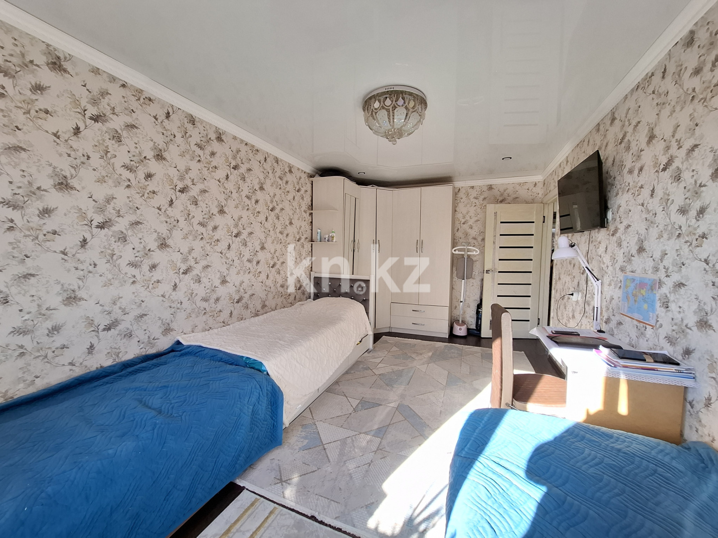 Продажа 3-комнатной квартиры, 62.5 м², 18-й мкр., дом  9 в Караганде - фото 7