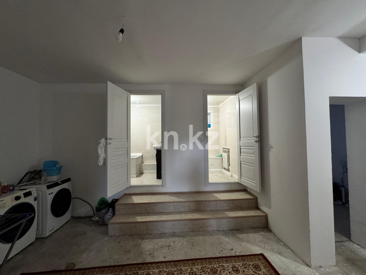 Продажа 6-комнатного дома, 343 м², ул. Карибжанова в Караганде - фото 23