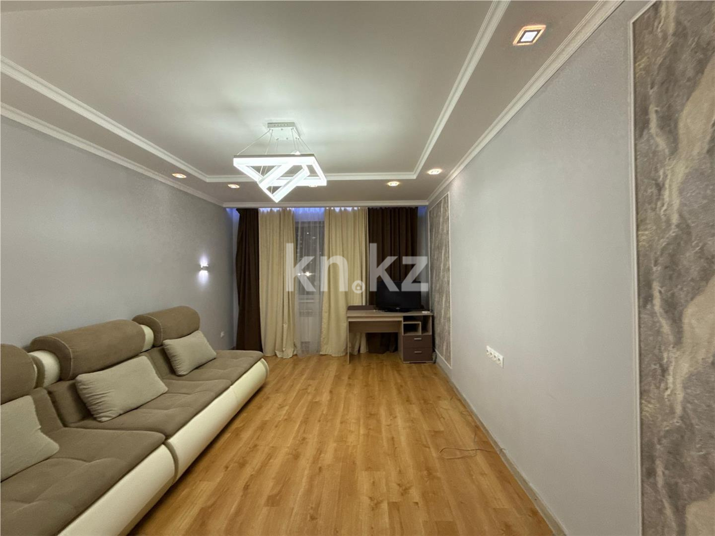 Продажа 3-комнатной квартиры, 77 м², ул. Айтматова в Астане