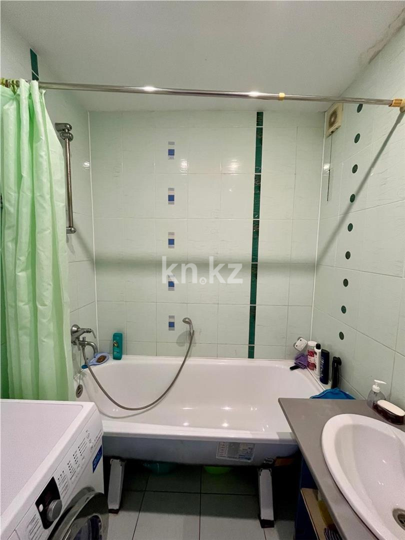 Продажа 4-комнатной квартиры, 76 м², мкр-н Голубые Пруды в Караганде - фото 11