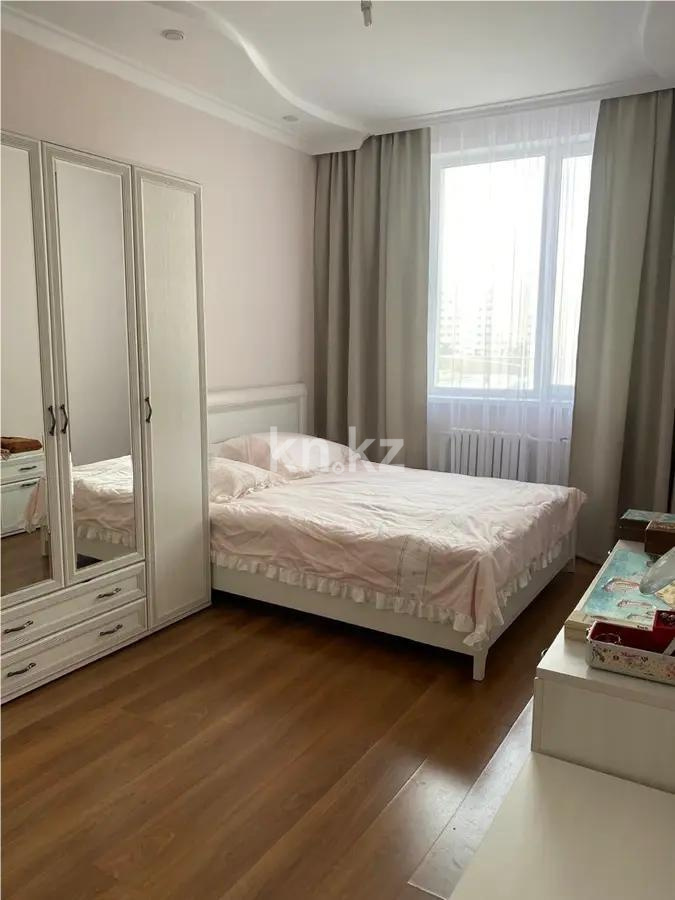 Продажа 2-комнатной квартиры, 60 м², ул. Бокейхана, дом  8 в Астане