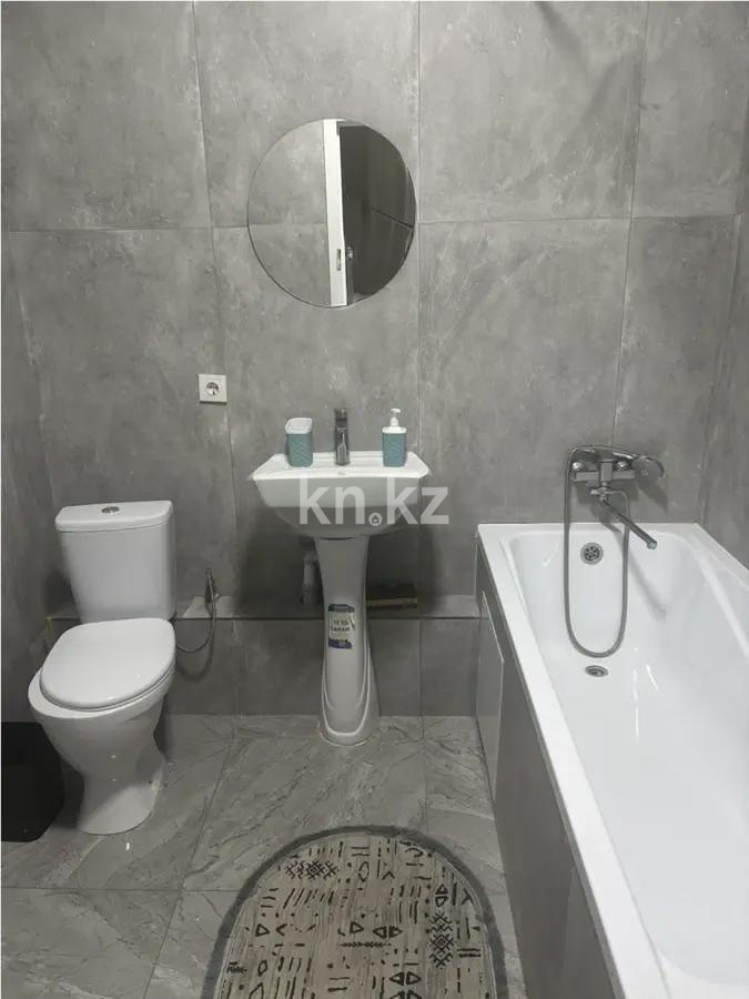 Продажа 2-комнатной квартиры, 60 м², ул. Торайгырова, дом  21/1 в Алматы - фото 3