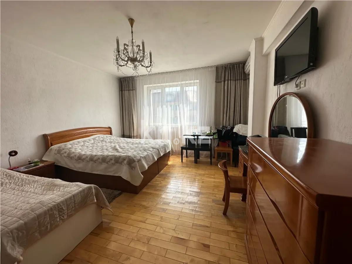 Продажа 3-комнатной квартиры, 117 м², мкр-н Думан-2, дом  4 в Алматы - фото 2