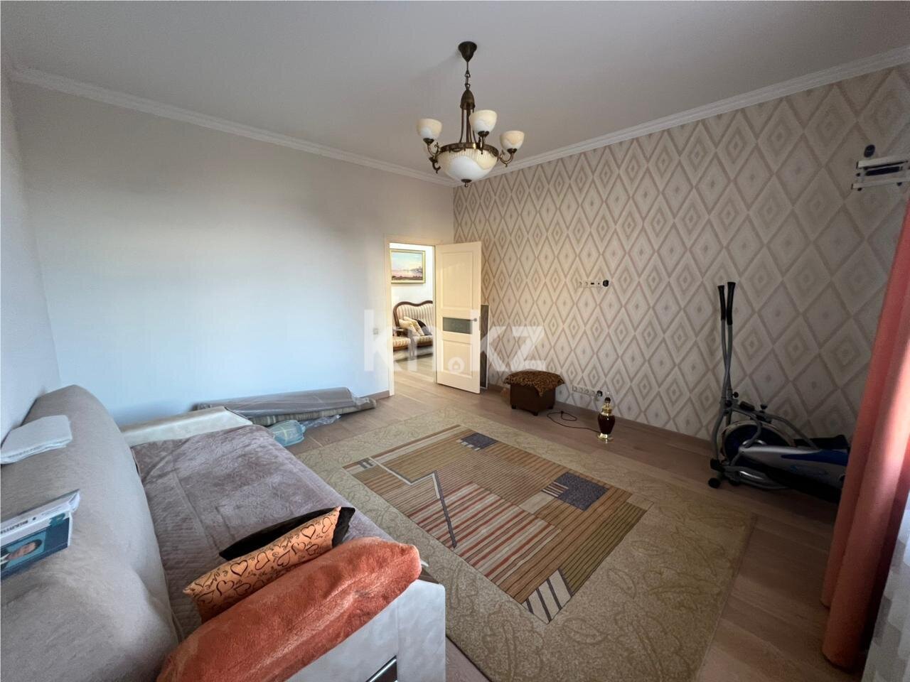 Продажа 4-комнатной квартиры, 188 м² в Караганде - фото 9