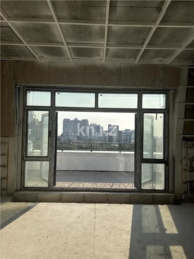 Продажа 5-комнатной квартиры, 278.4 м² в Алматы