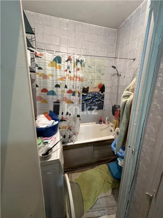 Продажа 2-комнатной квартиры, 52 м², мкр-н Аксай-4, дом  11 в Алматы - фото 4