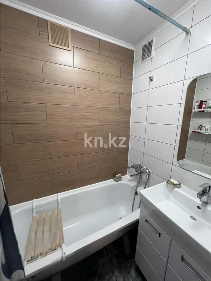 Продажа 2-комнатной квартиры, 50 м², ул. Гапеева, дом  5 в Караганде - фото 5