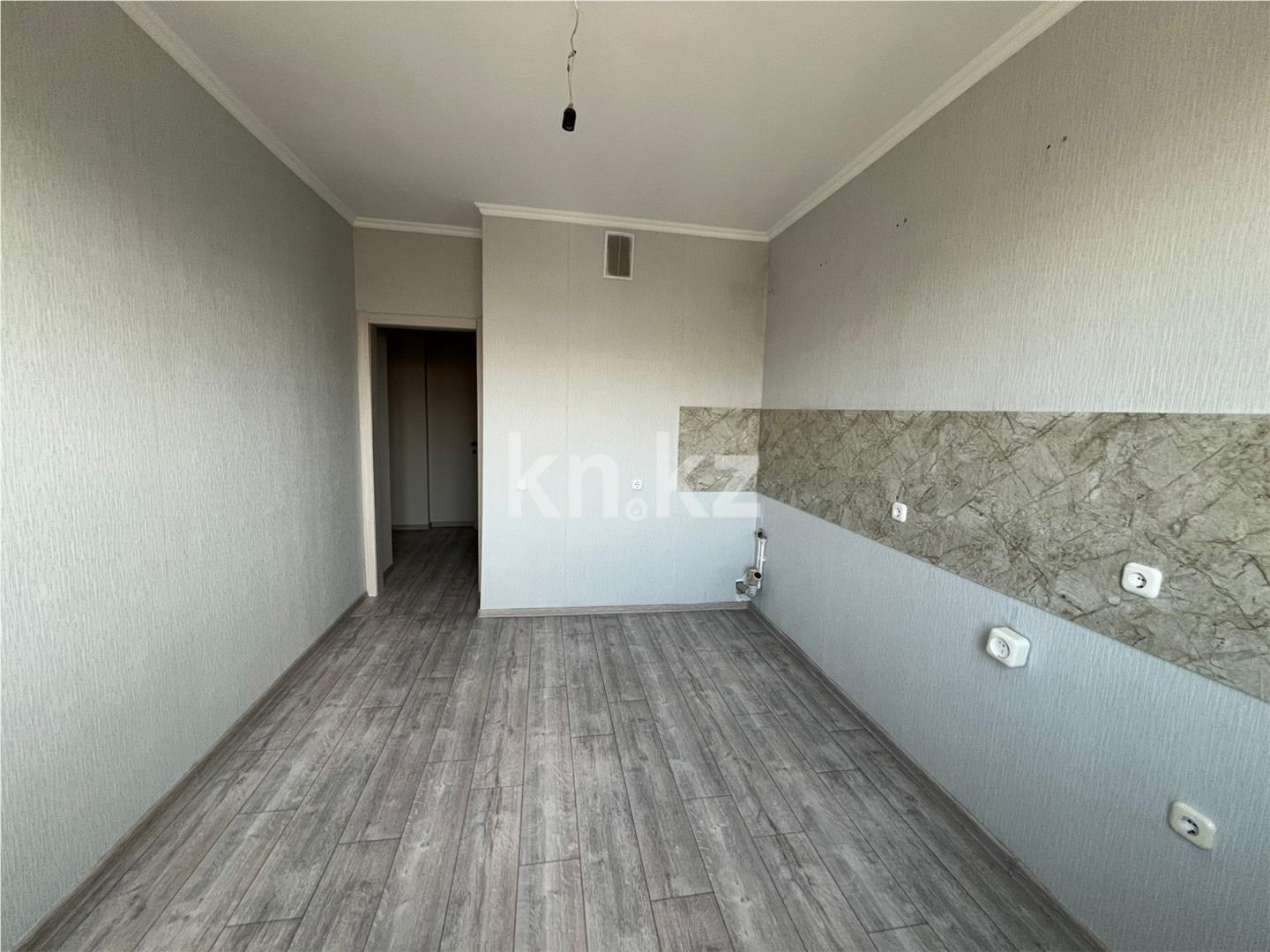 Продажа 2-комнатной квартиры, 61 м², ул. Сарыарка в Караганде - фото 6