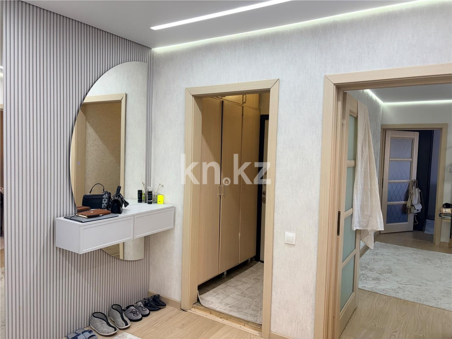 Продажа 4-комнатной квартиры, 75 м² в Караганде
