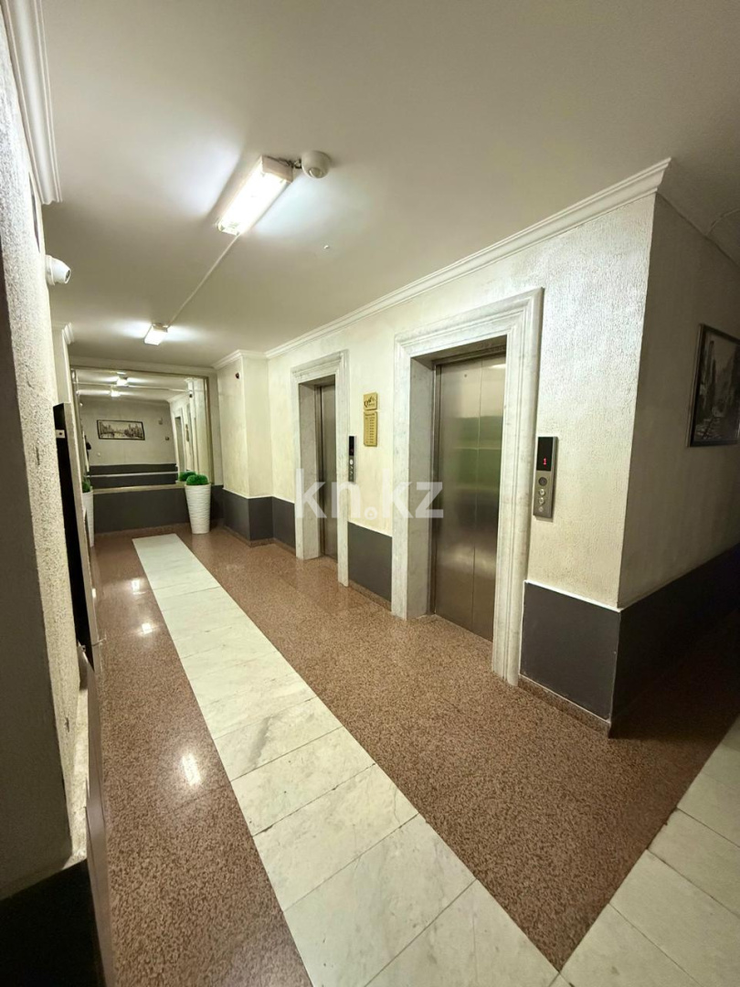 Продажа 3-комнатной квартиры, 106 м², ул. Керей, Жанибек хандар, дом  28 - пр. Мангилик Ел в Астане - фото 25