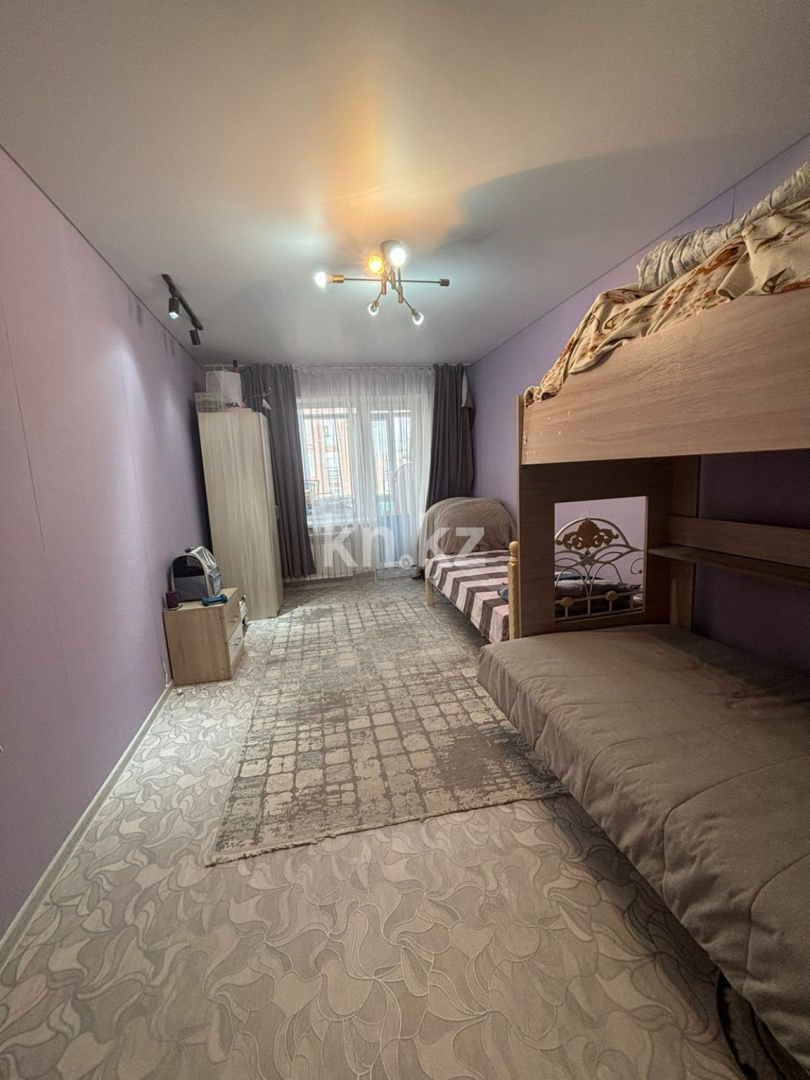 Продажа 2-комнатной квартиры, 68 м², ул. Букетова, дом  60/2 в Караганде - фото 7