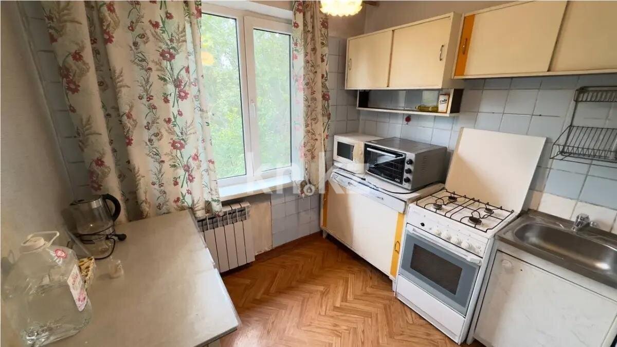 Продажа 3-комнатной квартиры, 60 м² в Алматы - фото 4