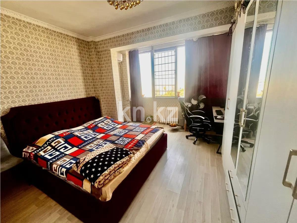 Продажа 2-комнатной квартиры, 47 м², мкр-н Аксай-5, дом  25 в Алматы - фото 2