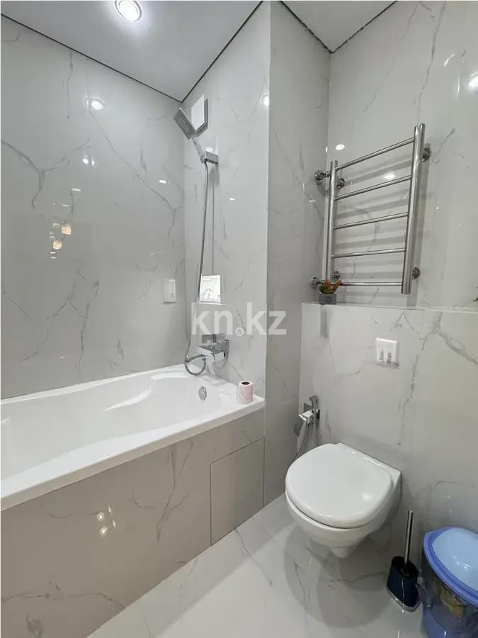 Продажа 3-комнатной квартиры, 124 м², мкр-н Мамыр-1, дом  29/8 в Алматы - фото 6