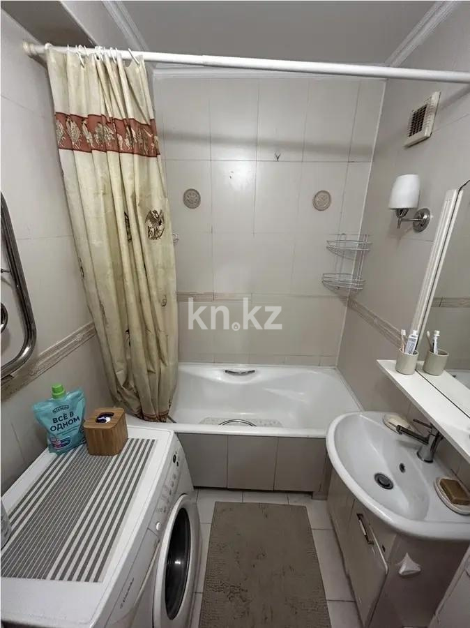 Продажа 3-комнатной квартиры, 70 м² в Алматы - фото 4