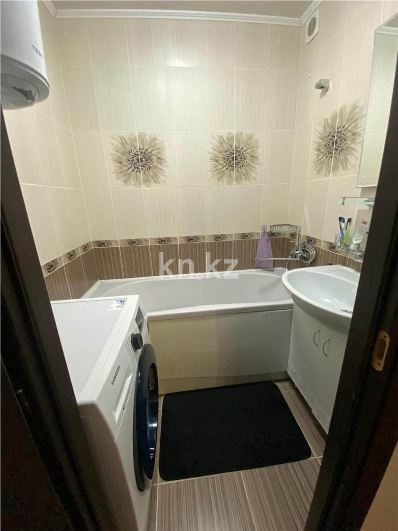 Продажа 4-комнатной квартиры, 80 м² в Караганде - фото 15