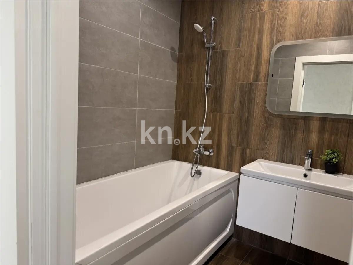 Продажа 2-комнатной квартиры, 71.5 м² в Астане - фото 4