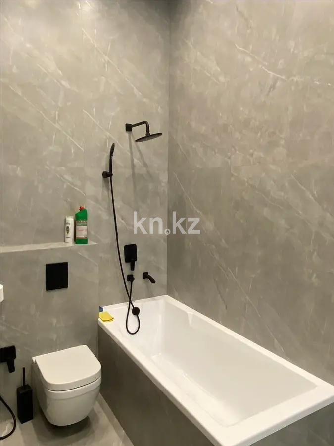 Продажа 5-комнатной квартиры, 200 м² в Астане - фото 5