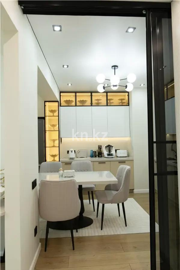 Продажа 3-комнатной квартиры, 80 м², ул. Навои, дом  200 в Алматы - фото 4