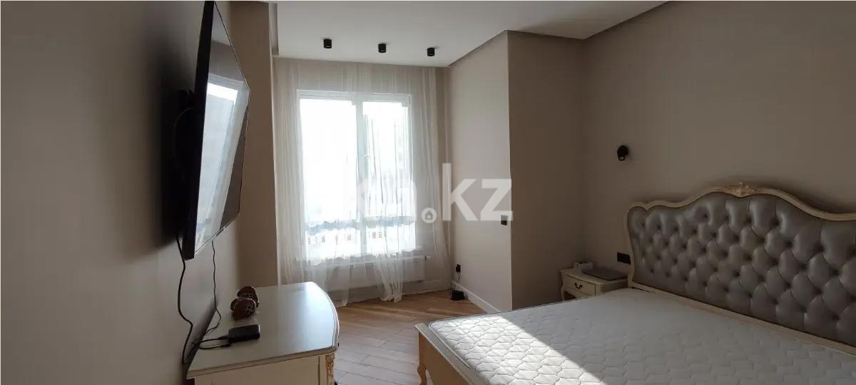 Продажа 2-комнатной квартиры, 72 м², пр. Кабанбай батыра, дом  60а/17 в Астане - фото 2