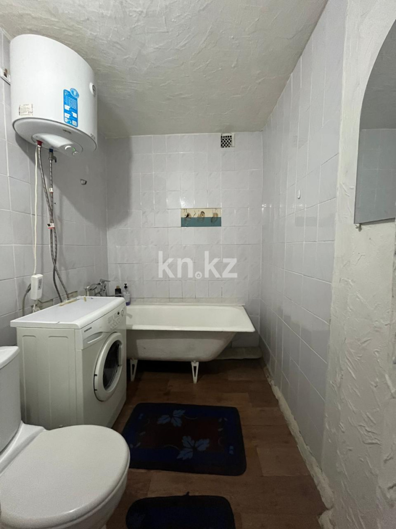 Продажа 1-комнатной квартиры, 35 м², ул. Дюсембекова, дом  3 в Караганде - фото 4