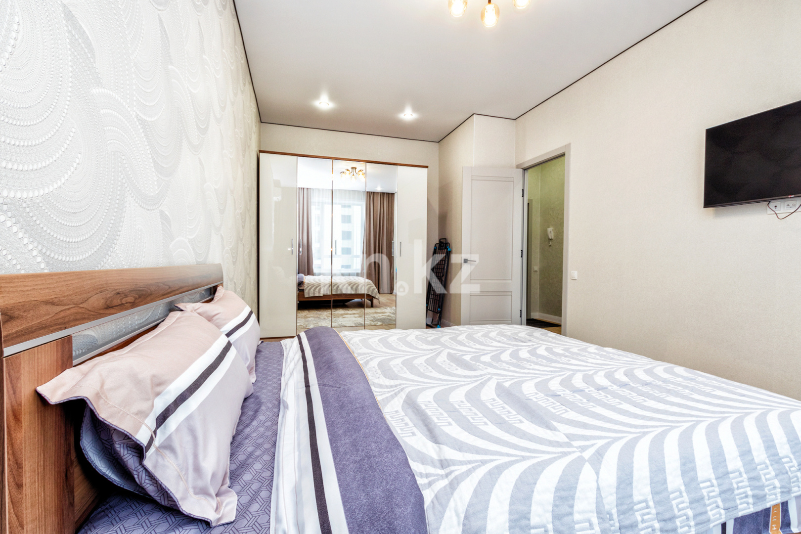 Аренда 1-комнатной квартиры посуточно, 40 м² в Астане - фото 8