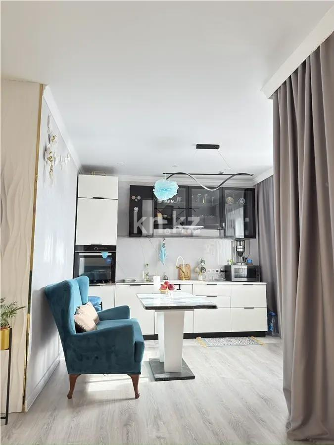 Продажа 2-комнатной квартиры, 62 м², ул. Муканова, дом  86 в Караганде - фото 3