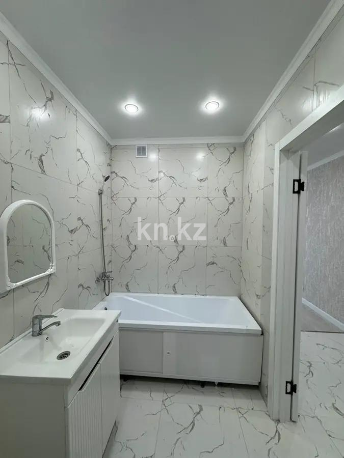 Продажа 1-комнатной квартиры, 31 м², пр. Аль-Фараби, дом  76 в Астане - фото 3